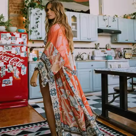 Robe Longue Kimono Bohème Imprimé Floral Rose - Idéale Plage & Cache-Maillot
